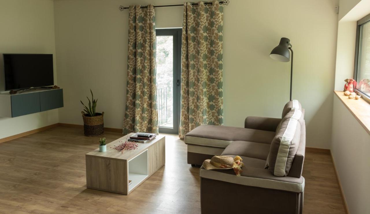 Dois Lagares House Bed & Breakfast ปินเญา ภายนอก รูปภาพ